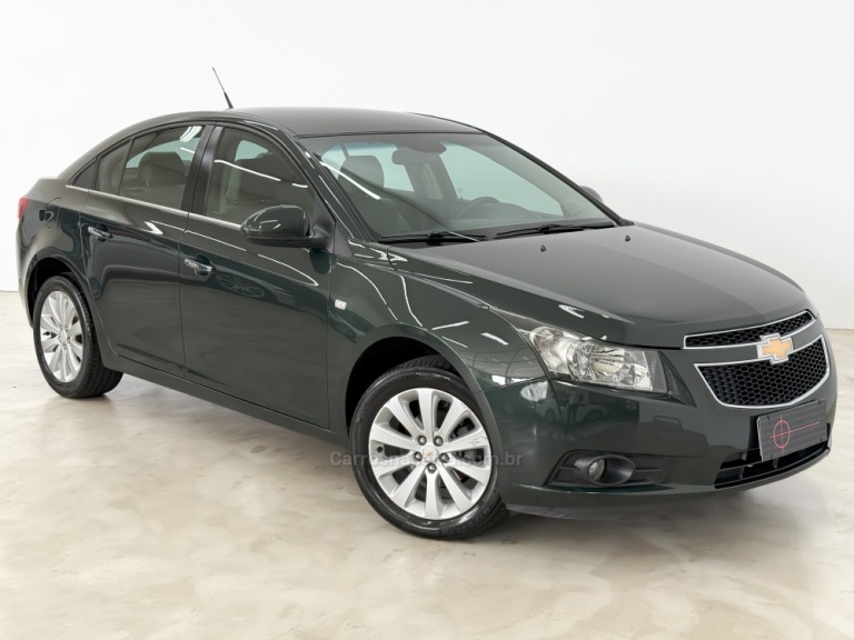 CHEVROLET - CRUZE - 2013/2014 - Verde - R$ 67.900,00