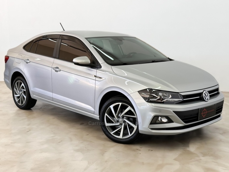 VOLKSWAGEN - VIRTUS - 2019/2020 - Prata - R$ 85.500,00