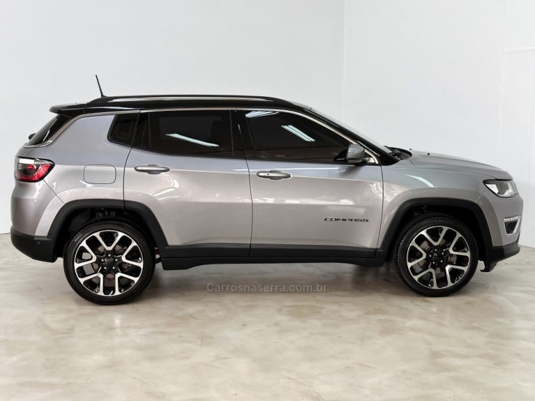 JEEP - COMPASS - 2019/2020 - Prata - R$ 123.900,00