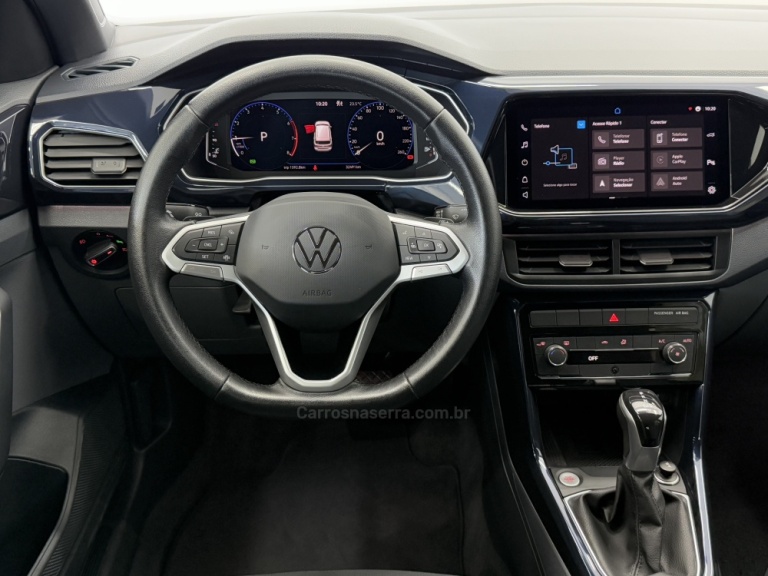 VOLKSWAGEN - T-CROSS - 2021/2022 - Branca - R$ 112.900,00