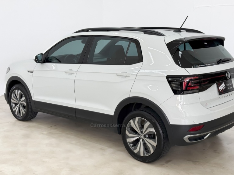 VOLKSWAGEN - T-CROSS - 2019/2020 - Branca - R$ 104.900,00