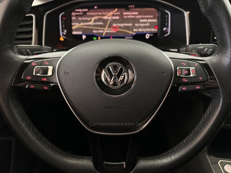 VOLKSWAGEN - VIRTUS - 2019/2020 - Prata - R$ 85.500,00