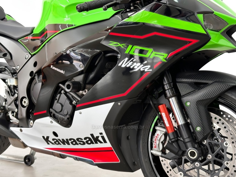 KAWASAKI - NINJA ZX-10R - 2021/2022 - Verde - R$ 94.900,00