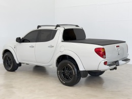 MITSUBISHI - L200 TRITON - 2014/2015 - Branca - R$ 124.900,00