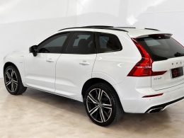 VOLVO - XC60 - 2019/2020 - Branca - R$ 249.900,00