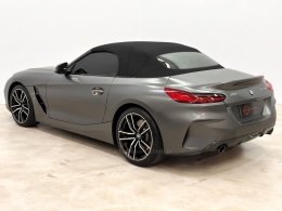 BMW - Z4 - 2021/2022 - Cinza - R$ 449.000,00