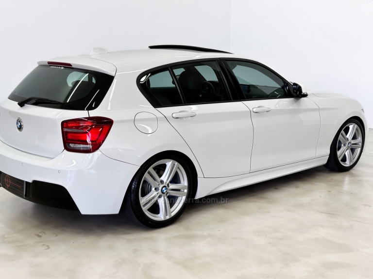 BMW - 125I - 2013/2014 - Branca - R$ 121.900,00