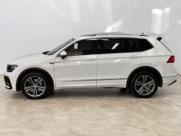 VOLKSWAGEN - TIGUAN - 2019/2019 - Branca - R$ 173.900,00