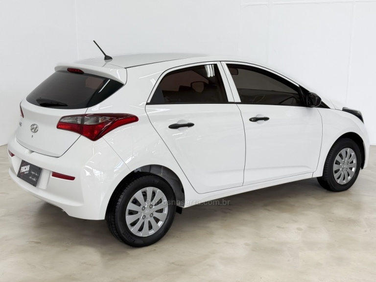 HYUNDAI - HB20 - 2018/2019 - Branca - R$ 56.900,00