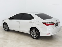 TOYOTA - COROLLA - 2018/2019 - Branca - R$ 107.900,00