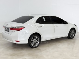 TOYOTA - COROLLA - 2018/2019 - Branca - R$ 107.900,00