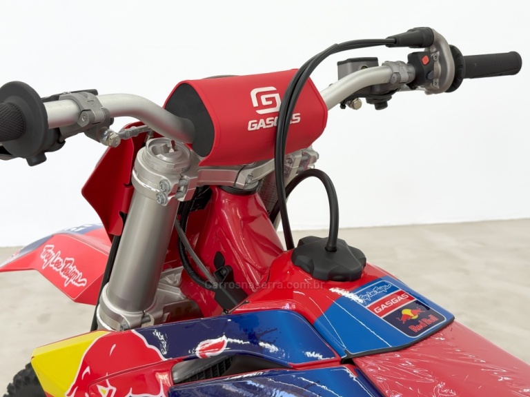 GAS GAS - MC - 2024/2024 - Vermelha - R$ 74.900,00