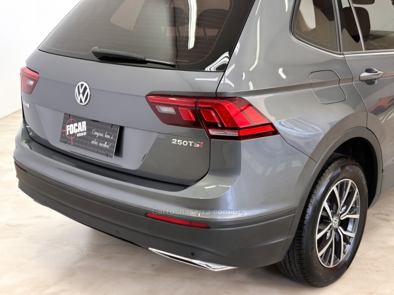 VOLKSWAGEN - TIGUAN - 2019/2020 - Cinza - R$ 138.900,00