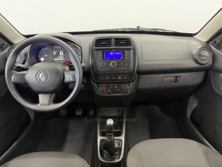 RENAULT - KWID - 2022/2023 - Branca - R$ 54.900,00