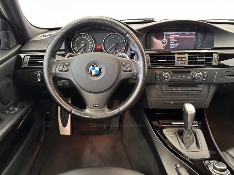 BMW - 335I - 2011/2012 - Prata - R$ 149.900,00