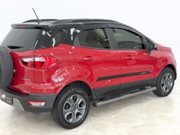 FORD - ECOSPORT - 2020/2021 - Vermelha - R$ 84.900,00