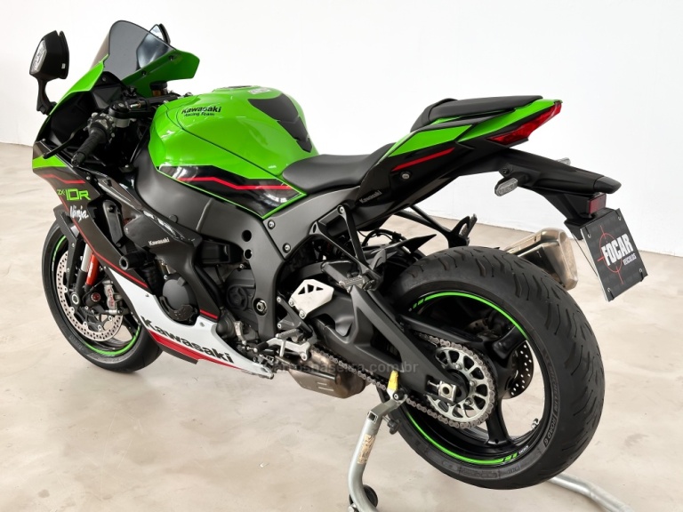 KAWASAKI - NINJA ZX-10R - 2021/2022 - Verde - R$ 94.900,00