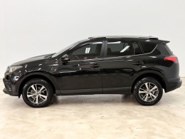 TOYOTA - RAV4 - 2018/2019 - Preta - R$ 149.900,00