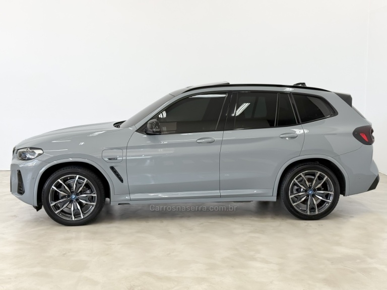 BMW - X3 - 2022/2022 - Cinza - R$ 339.900,00