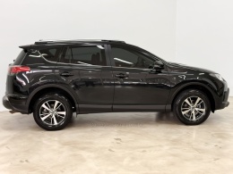 TOYOTA - RAV4 - 2018/2019 - Preta - R$ 149.900,00