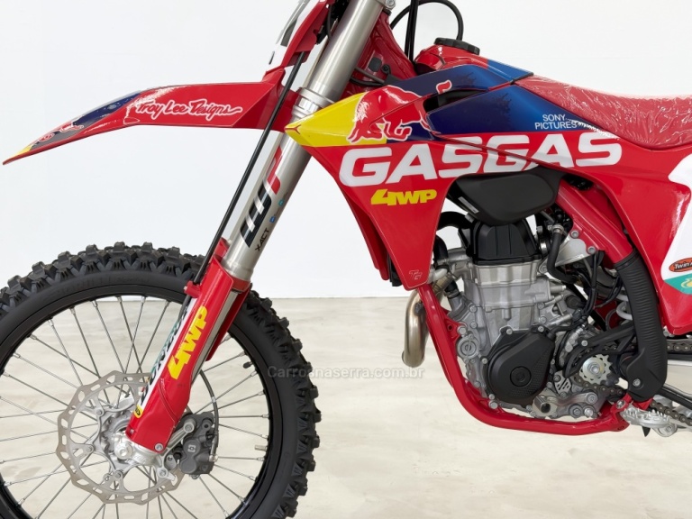 GAS GAS - MC - 2024/2024 - Vermelha - R$ 74.900,00