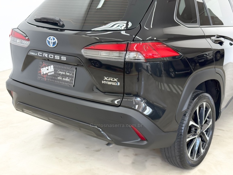 TOYOTA - COROLLA - 2021/2022 - Preta - R$ 159.900,00