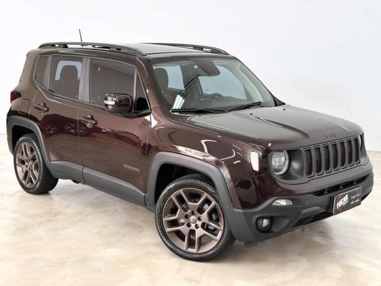 JEEP - RENEGADE - 2021/2021 - Marrom - R$ 105.900,00