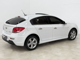 CHEVROLET - CRUZE - 2014/2014 - Branca - R$ 73.500,00