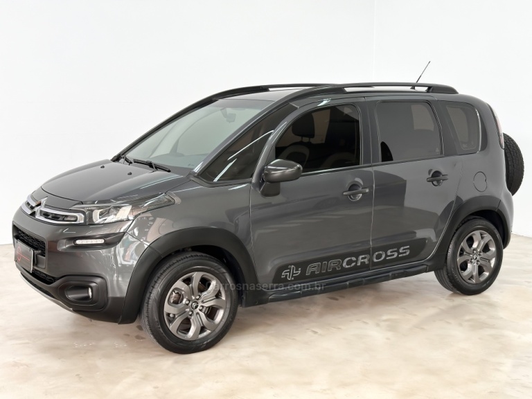 CITROËN - AIRCROSS - 2016/2017 - Cinza - R$ 54.500,00