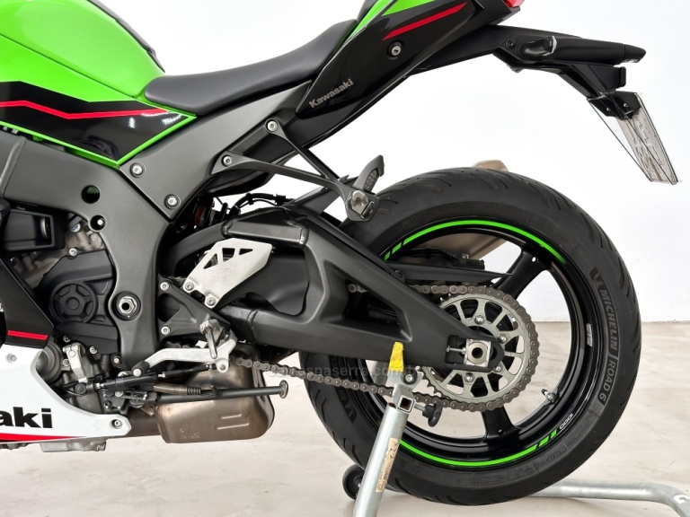 KAWASAKI - NINJA ZX-10R - 2021/2022 - Verde - R$ 94.900,00