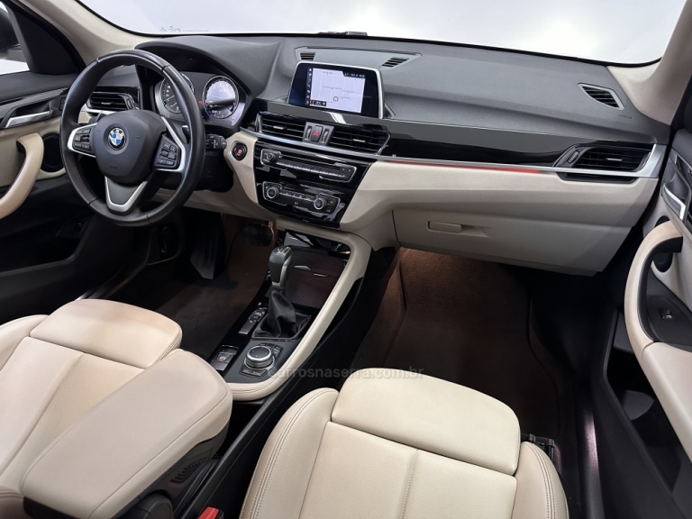 BMW - X1 - 2019/2019 - Branca - R$ 162.900,00