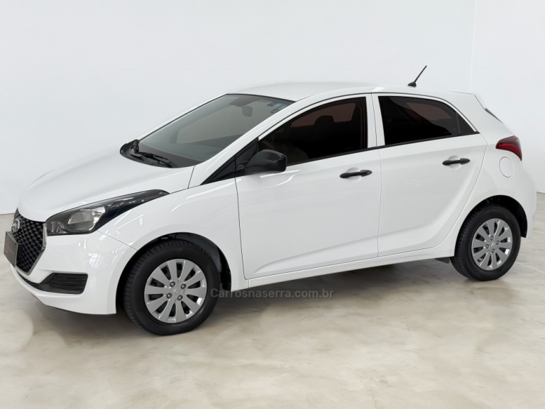 HYUNDAI - HB20 - 2018/2019 - Branca - R$ 56.900,00