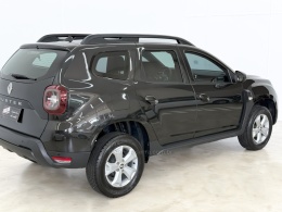 RENAULT - DUSTER - 2021/2022 - Preta - R$ 81.500,00