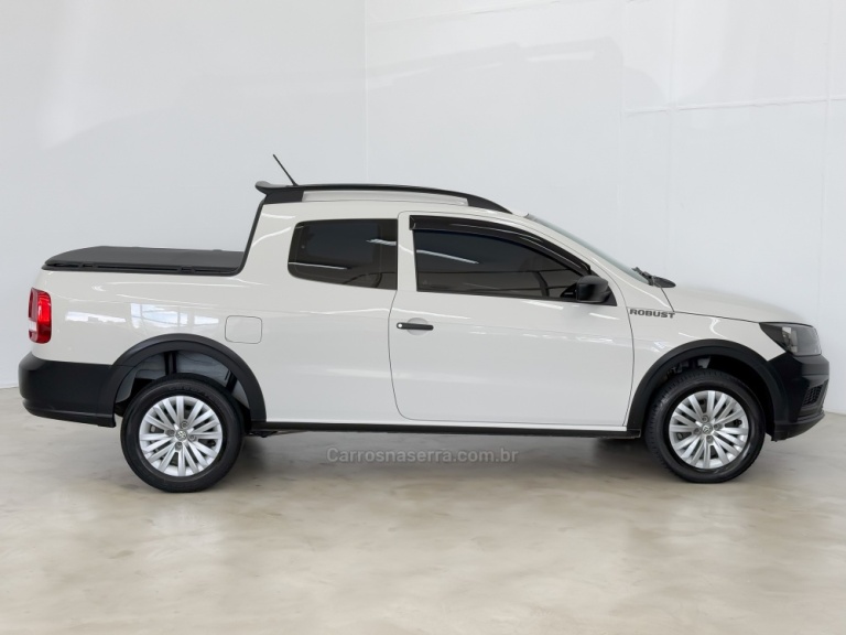 VOLKSWAGEN - SAVEIRO - 2019/2020 - Branca - R$ 70.900,00