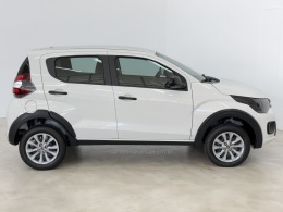 FIAT - MOBI - 2022/2023 - Branca - R$ 54.900,00