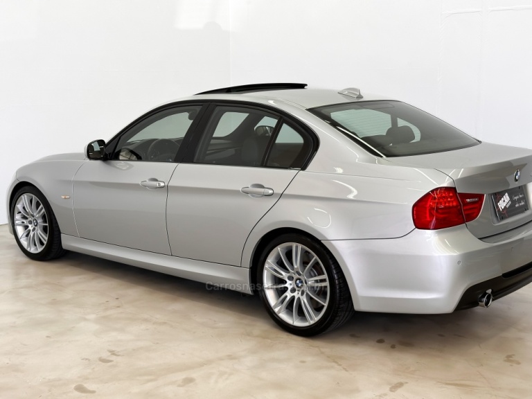 BMW - 335I - 2011/2012 - Prata - R$ 149.900,00