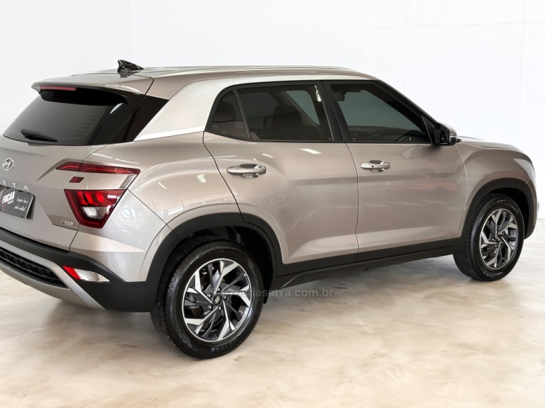 HYUNDAI - CRETA - 2021/2022 - Prata - R$ 121.900,00