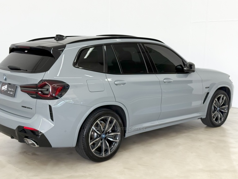 BMW - X3 - 2022/2022 - Cinza - R$ 339.900,00