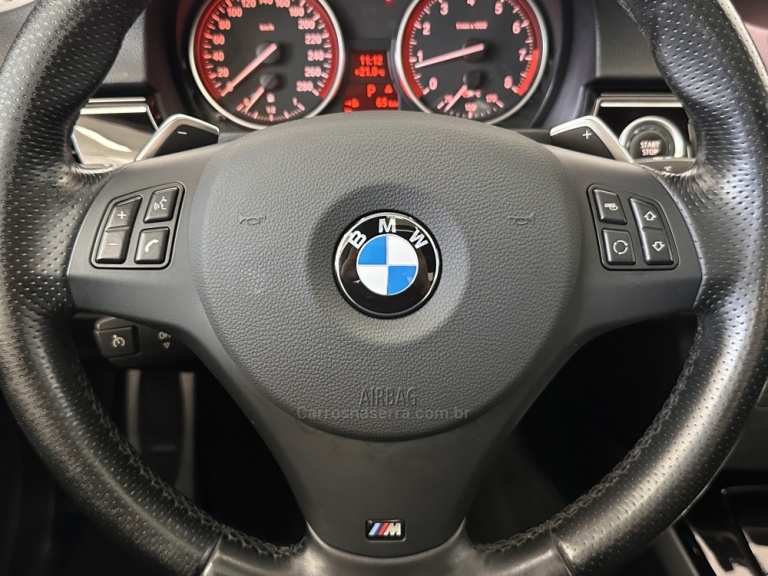 BMW - 335I - 2011/2012 - Prata - R$ 149.900,00