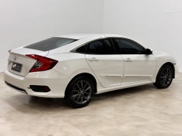 HONDA - CIVIC - 2021/2021 - Branca - R$ 133.900,00