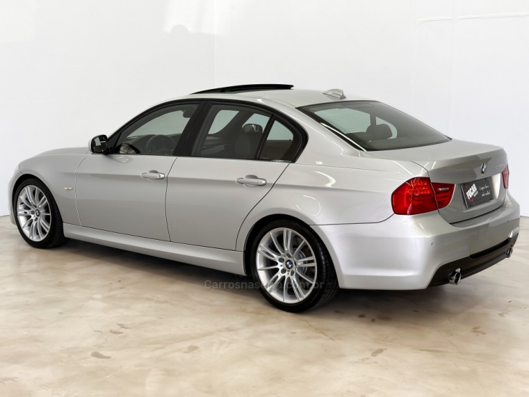 BMW - 335I - 2011/2012 - Prata - R$ 149.900,00