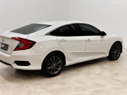 HONDA - CIVIC - 2021/2021 - Branca - R$ 133.900,00