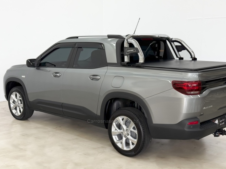 CHEVROLET - MONTANA - 2023/2023 - Prata - R$ 125.900,00