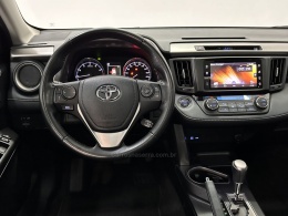 TOYOTA - RAV4 - 2018/2019 - Preta - R$ 149.900,00