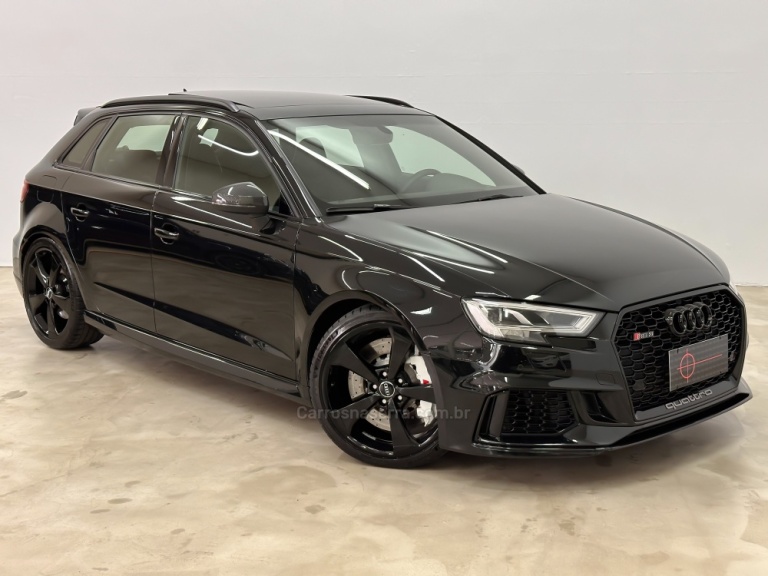 AUDI - RS3 - 2018/2018 - Preta - R$ 418.000,00